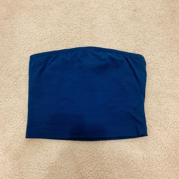 Basic crop - Picture 2 of 2